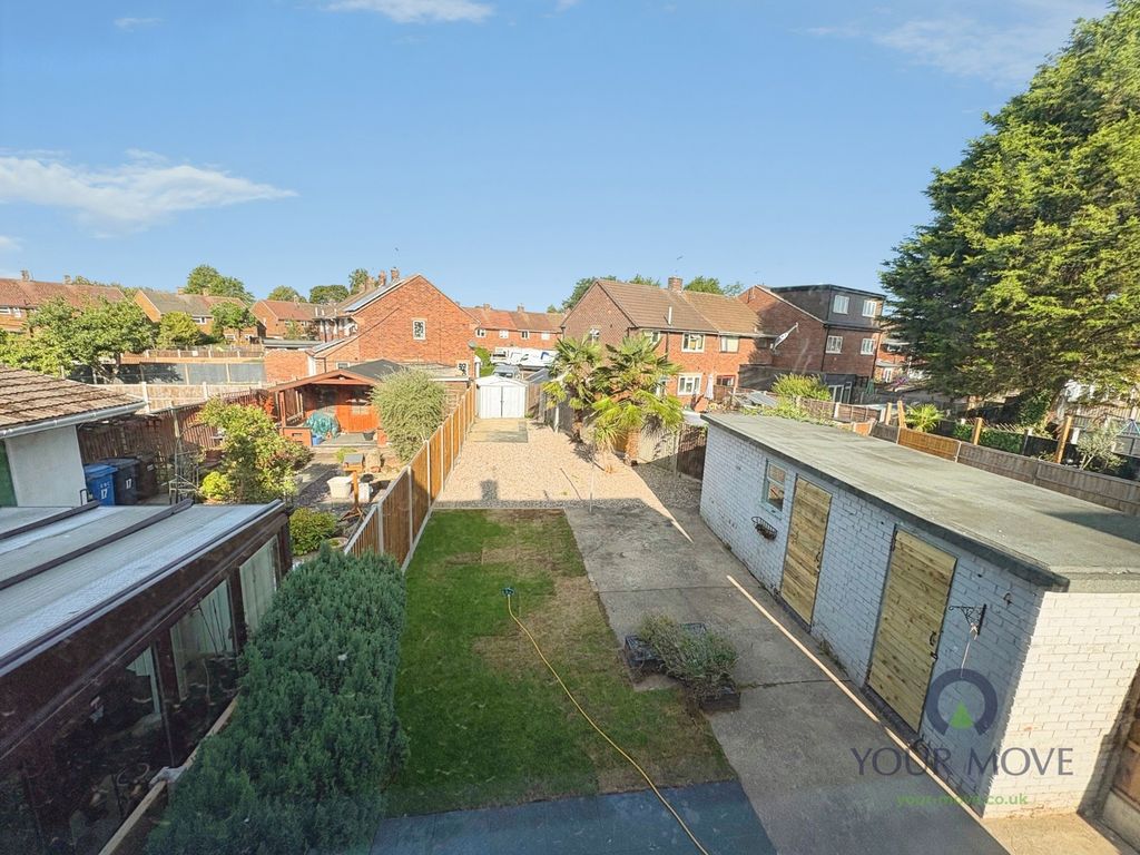 Property photo 3 of 11 Pbox-Img.Jpg