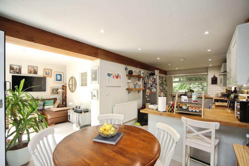 Property photo 2 of 24 Img_3646