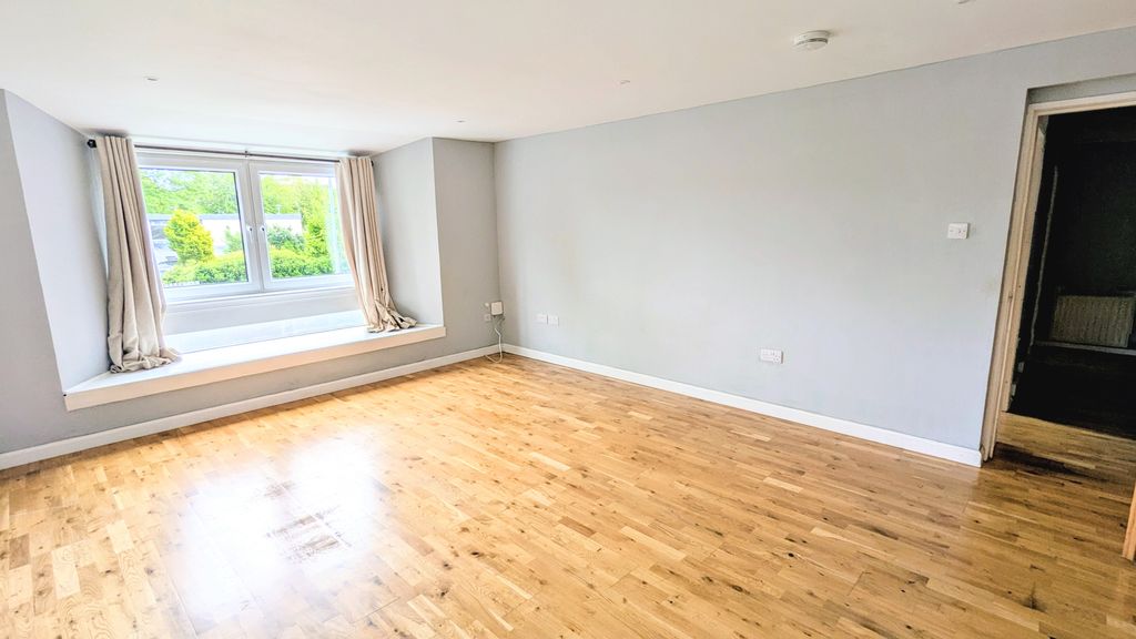 Property photo 3 of 15 Bca71c42Aa045047Db32Ffe1De492A16c1Bcaf77.Jpg