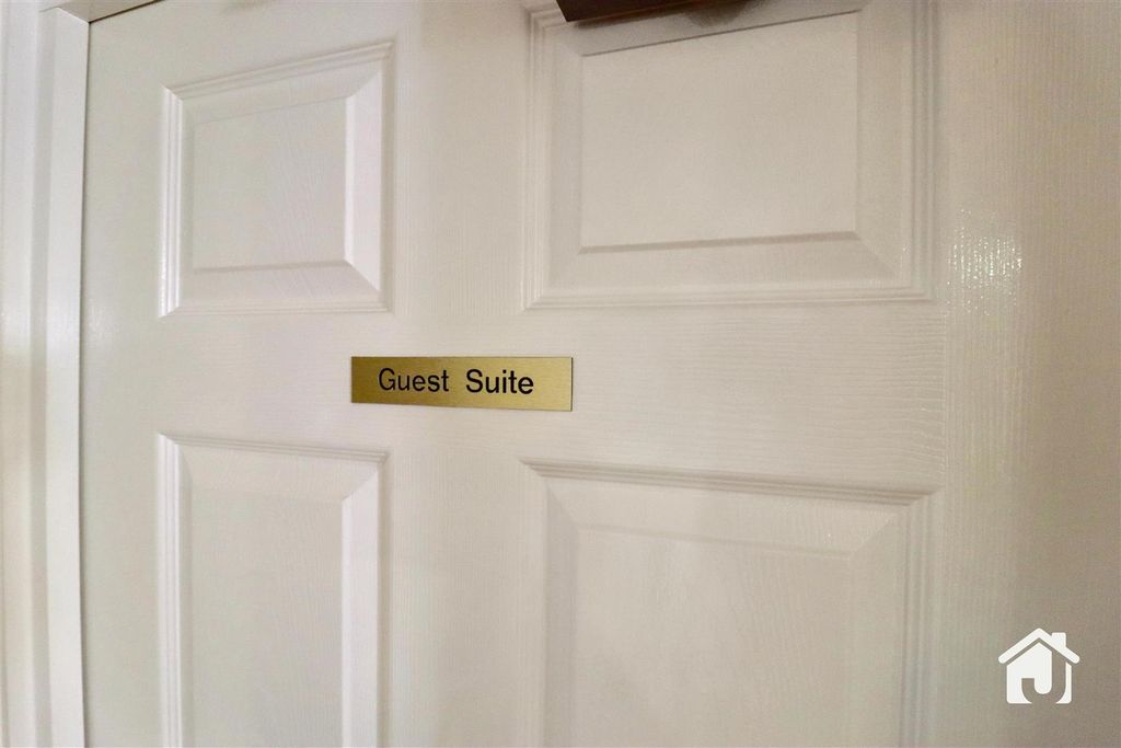 Additional image 19 of 1 bed flat for saleBradgate Road, Anstey, Leicester LE7