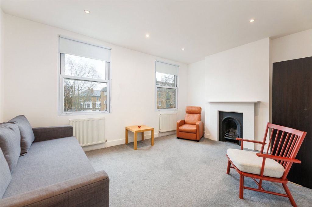 Property photo 2 of 6 Picture No. 05