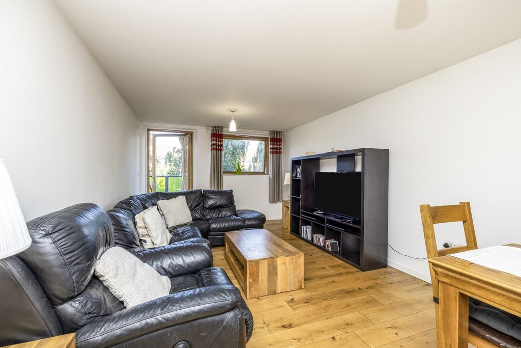 Property photo 2 of 19 Bfk_3331