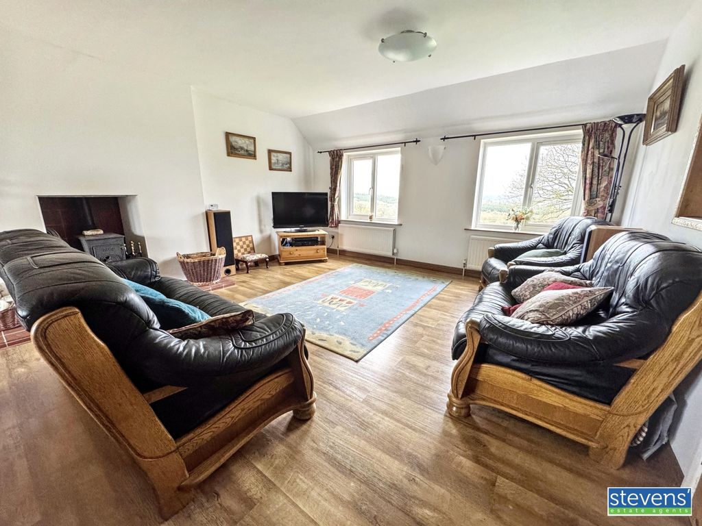 Property photo 3 of 35 Img_8650