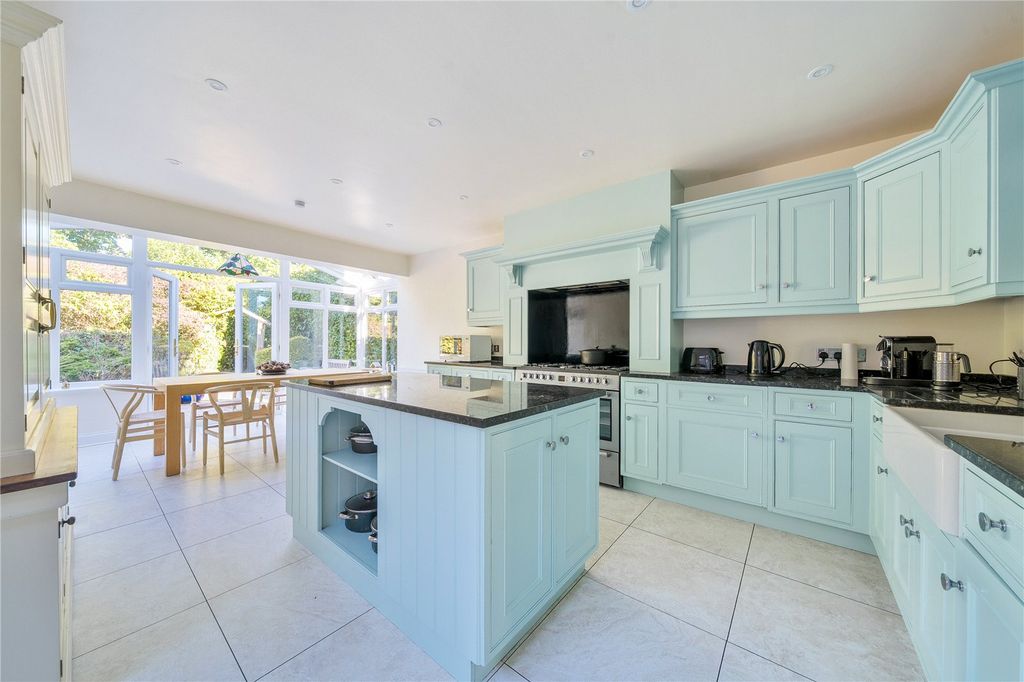 Property photo 3 of 18 Picture No. 21