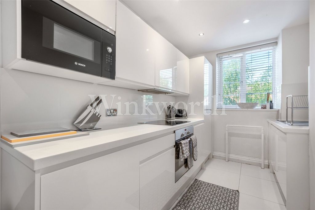 Property photo 3 of 11 Picture No. 04