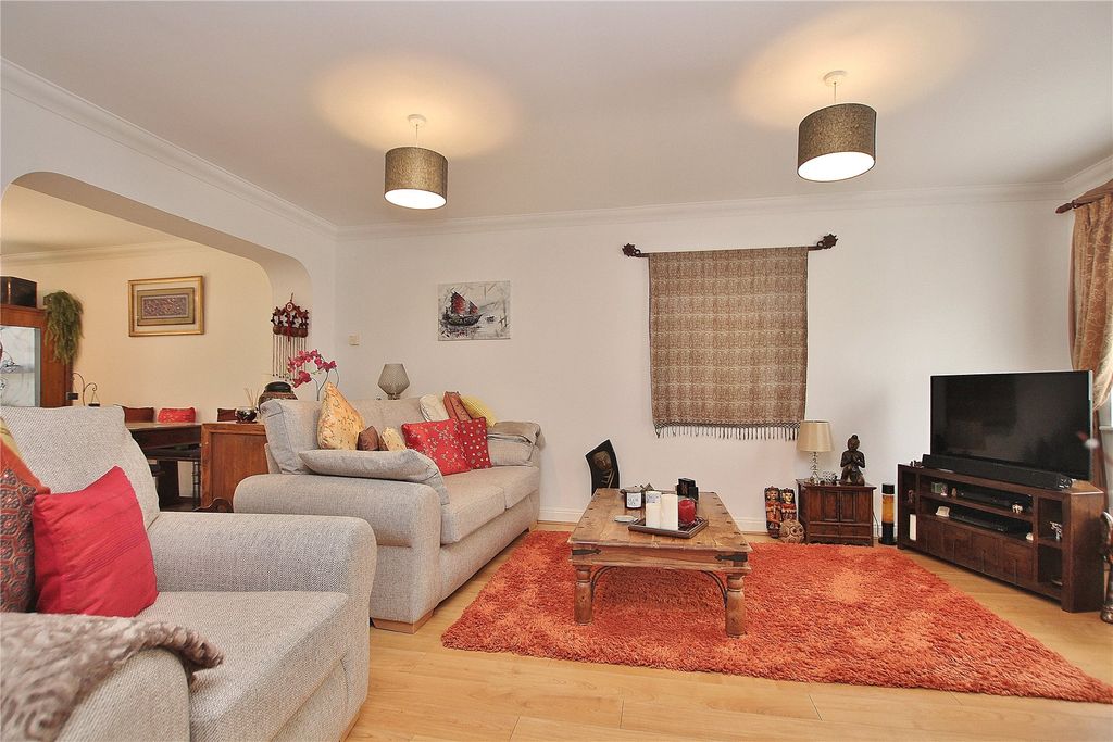 Property photo 2 of 13 Picture No. 07