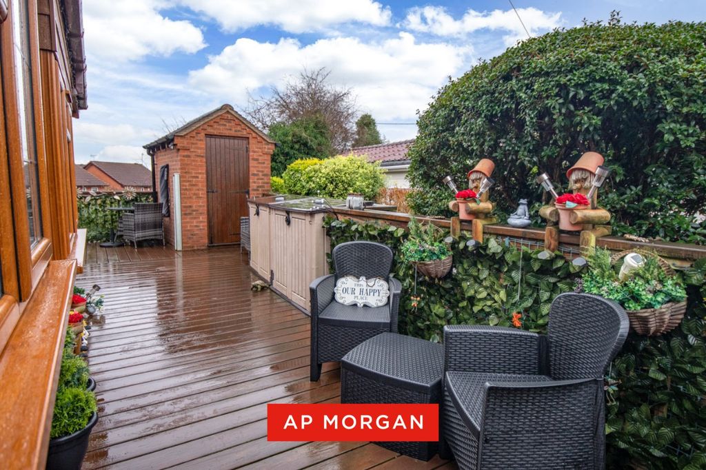 Property photo 3 of 16 Picture No. 31