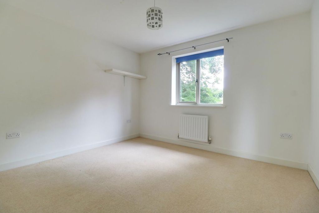 Additional image 13 of 5 bed property to rentCampbell Road, Hereford HR1