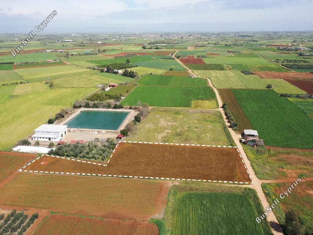 Property photo 2 of 7