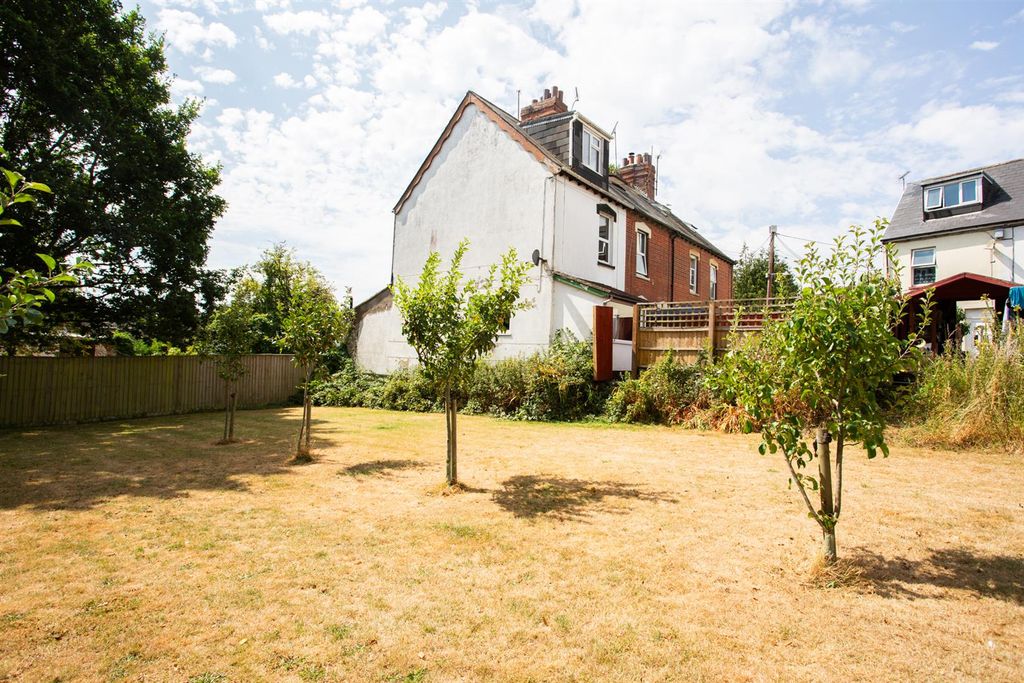 Property photo 1 of 17 Derb9180.Jpg