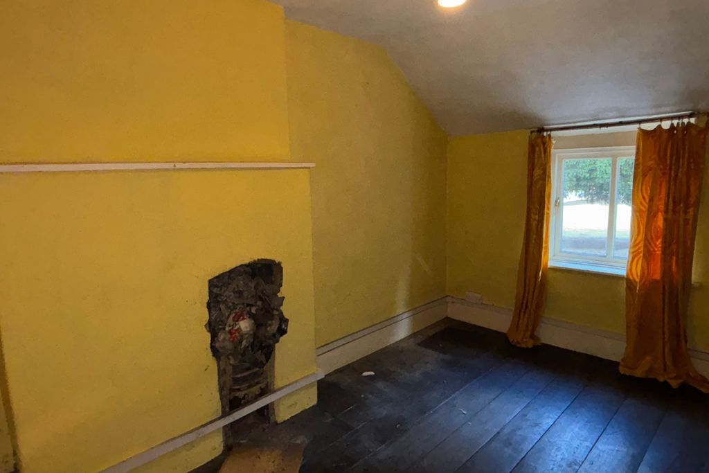 Property photo 2 of 16 7 & 7A Three Trees, Castle Street, Whittington, Oswestry Sy11 4De