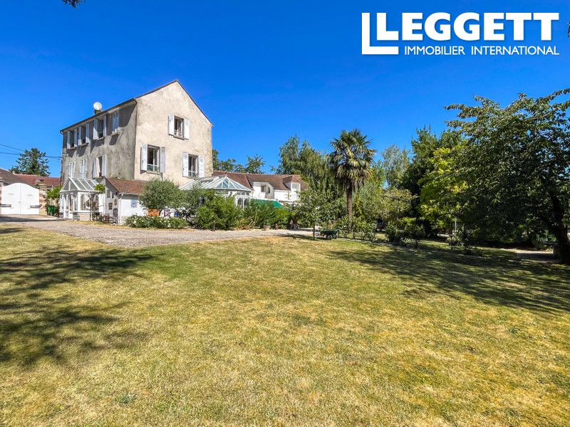 Property photo 2 of 10