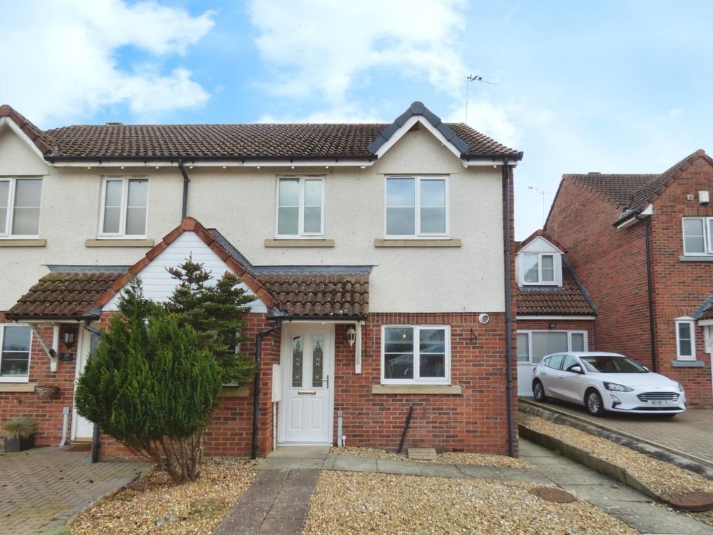 Property photo 1 of 21 Frontage