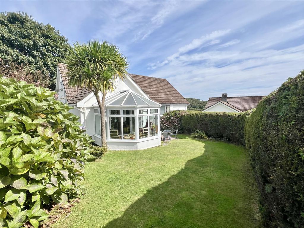 Property photo 1 of 35 Outside