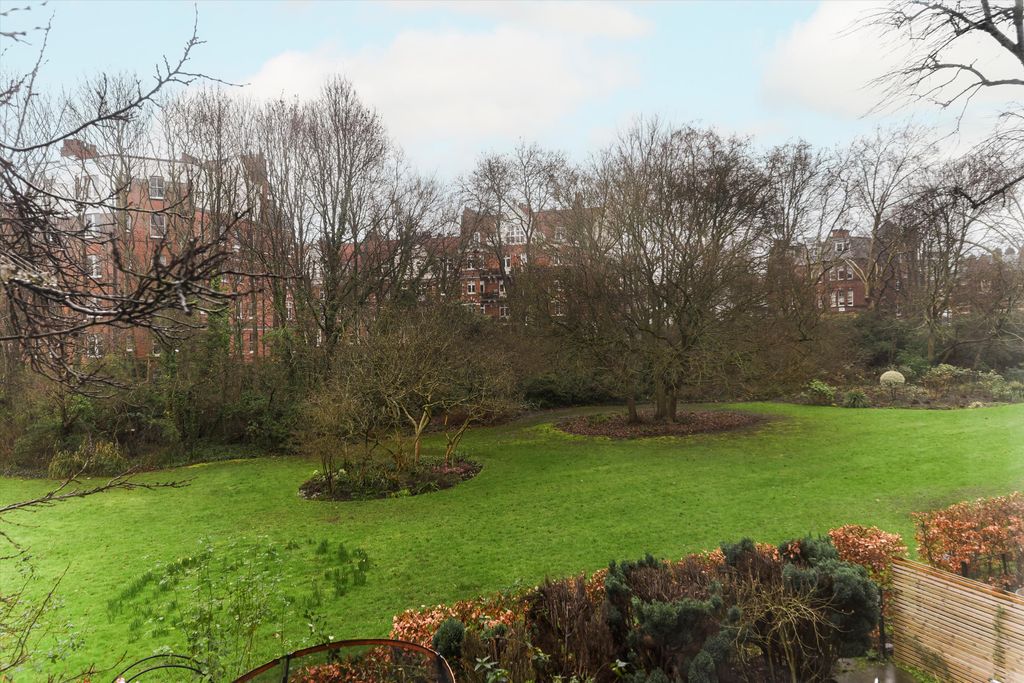 Property photo 3 of 10 Image