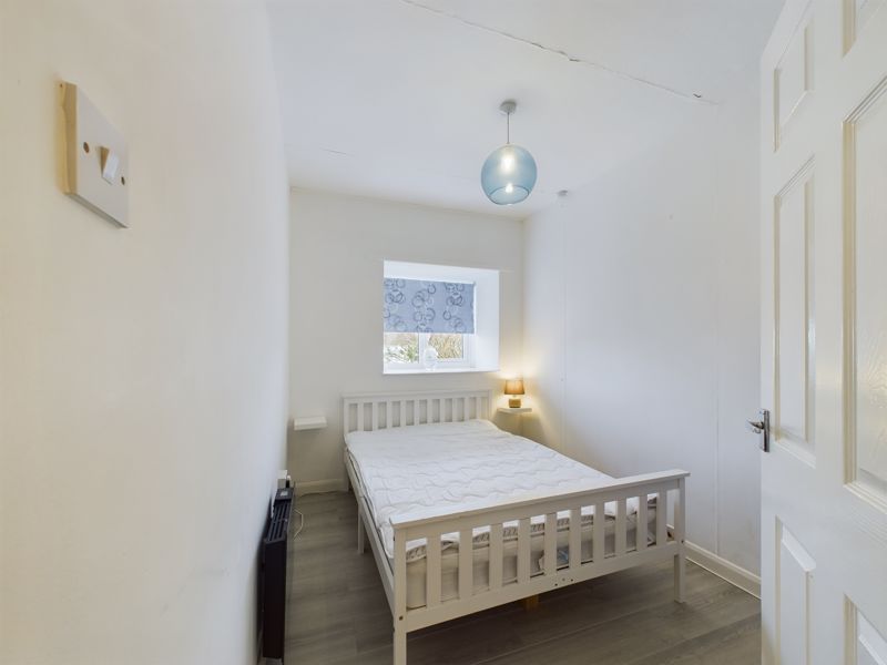 Property photo 3 of 8 Bedroom