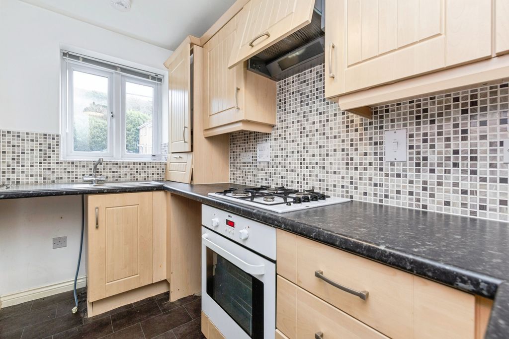 Property photo 3 of 15 Pbox-Img.Jpg