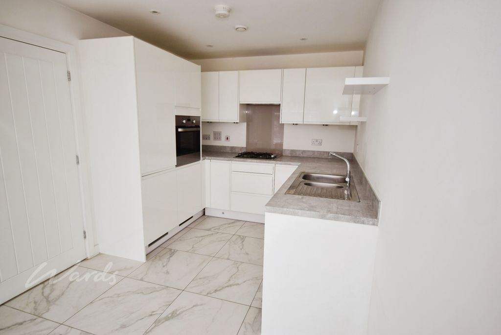 Property photo 3 of 12 Lytham Kitchen 1