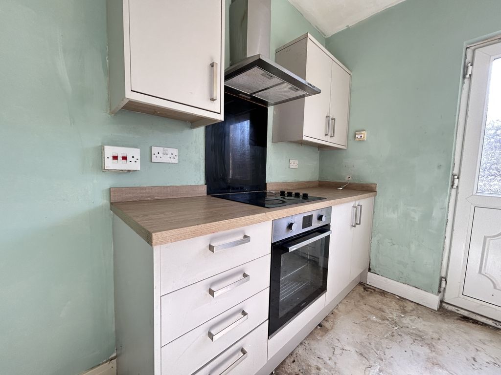 Property photo 3 of 12 Img_0317