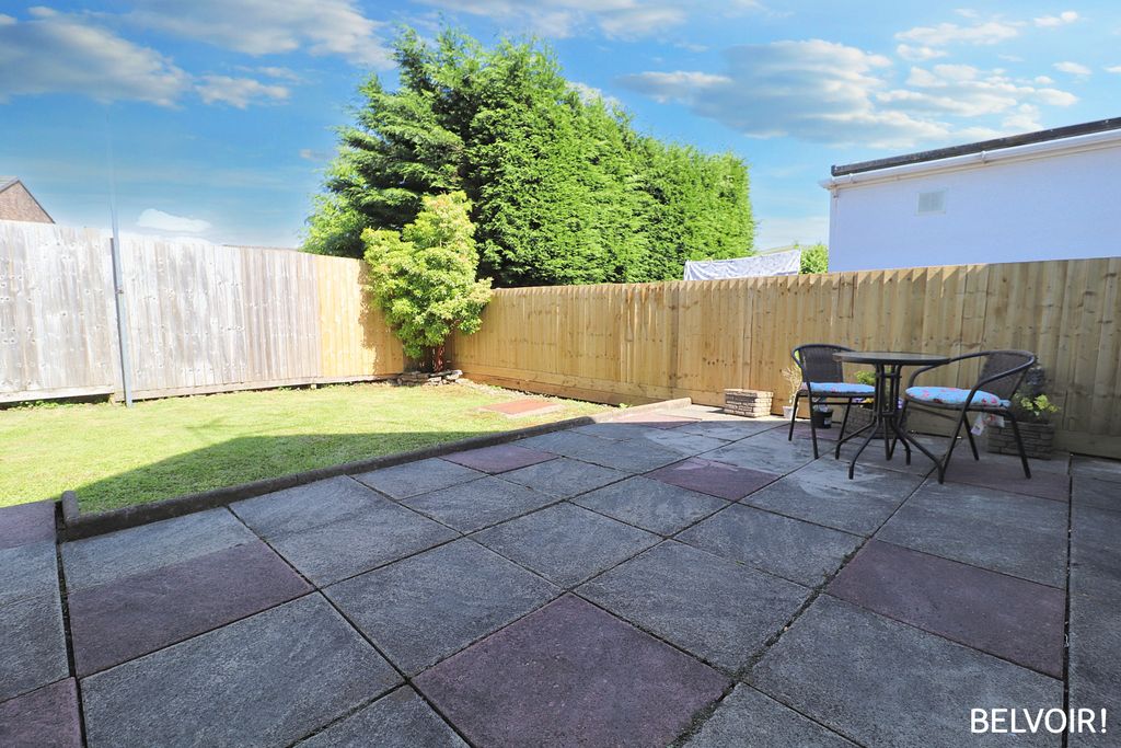 Property photo 3 of 18