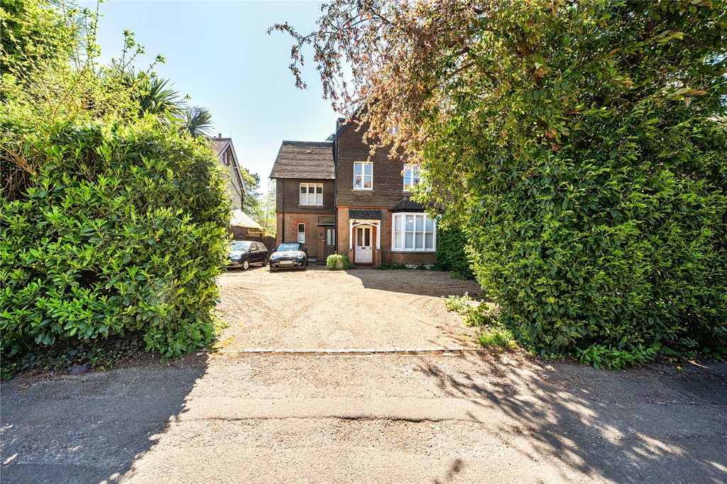 Property photo 1 of 14 Picture No. 02