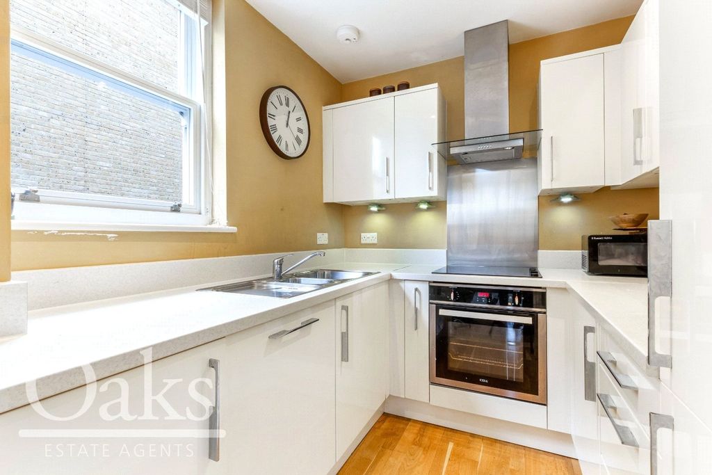Property photo 2 of 8 Picture No. 09