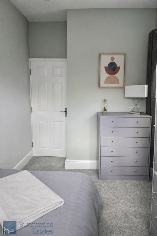 Property photo 2 of 7 Bedroom