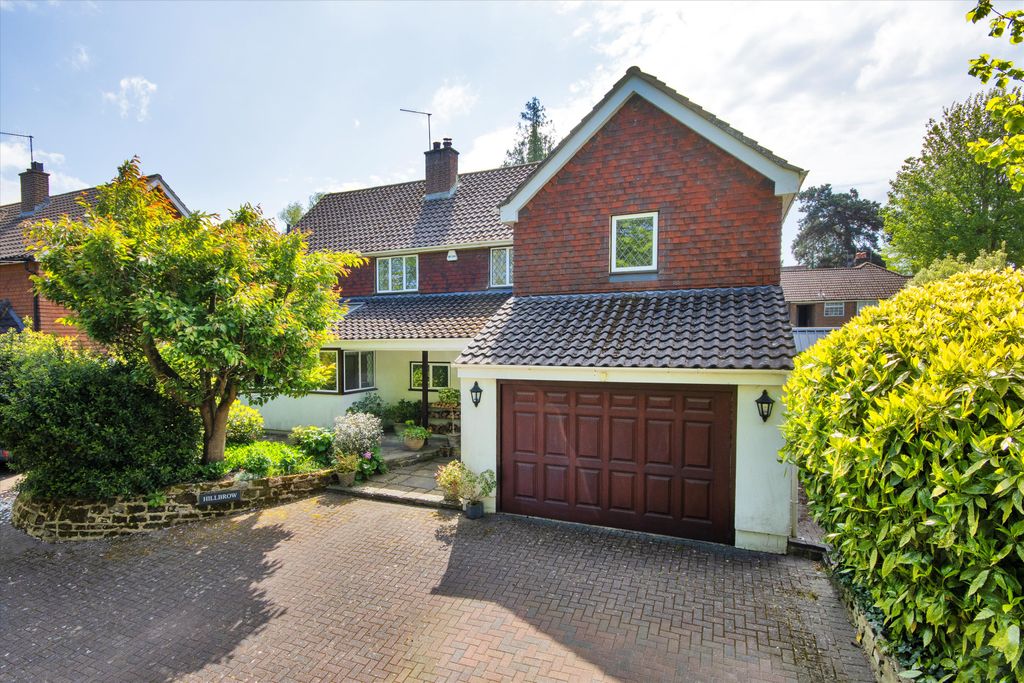 Property photo 1 of 13 Image