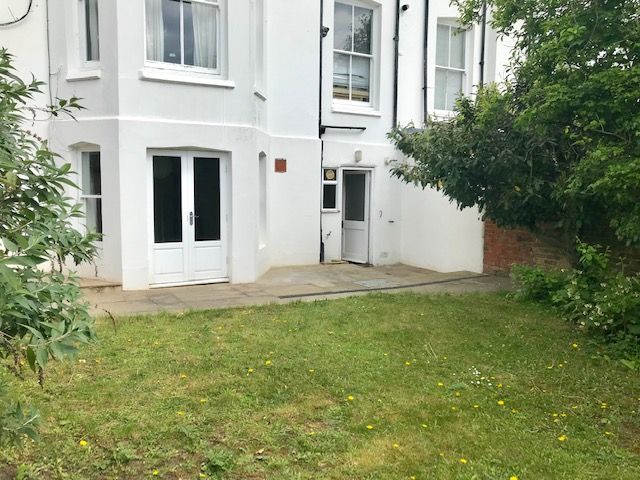 Property photo 1 of 5