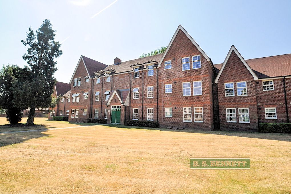 Property photo 1 of 6 Front