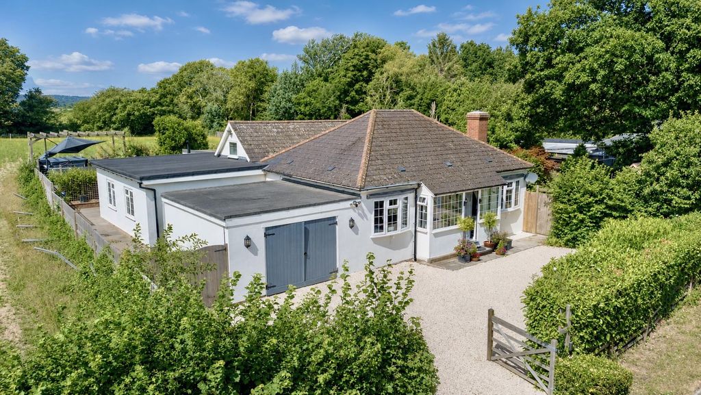 Property photo 1 of 34