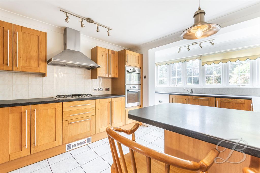 Property photo 3 of 18 CC13.Jpg