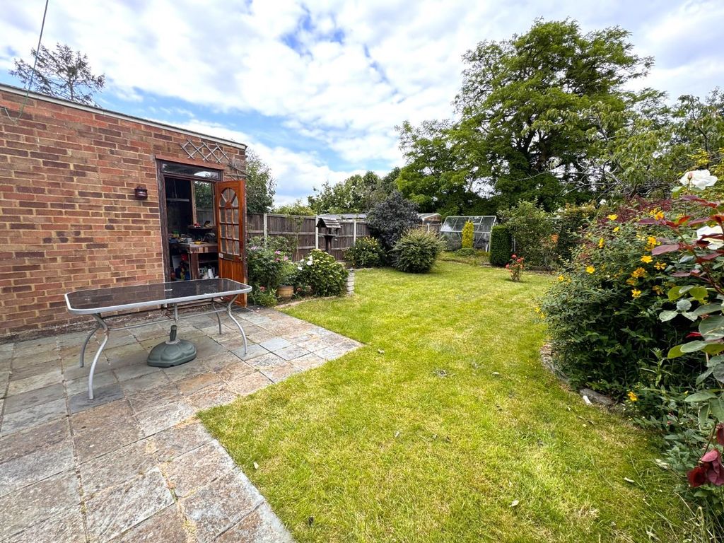 Property photo 2 of 19 Img_8096.Jpg