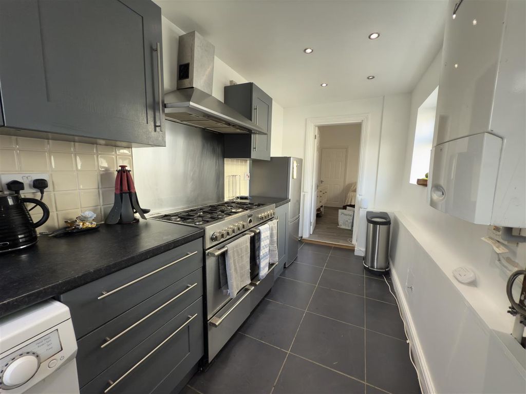 Property photo 3 of 14 Img_4044.Jpg