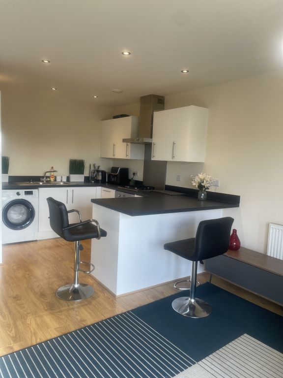 Property photo 1 of 8 1 Bed Flat To Rent Harrow Road, Wembley Ha0