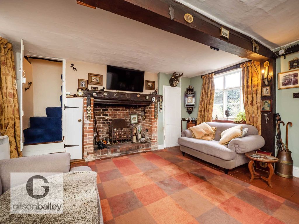 Property photo 2 of 27