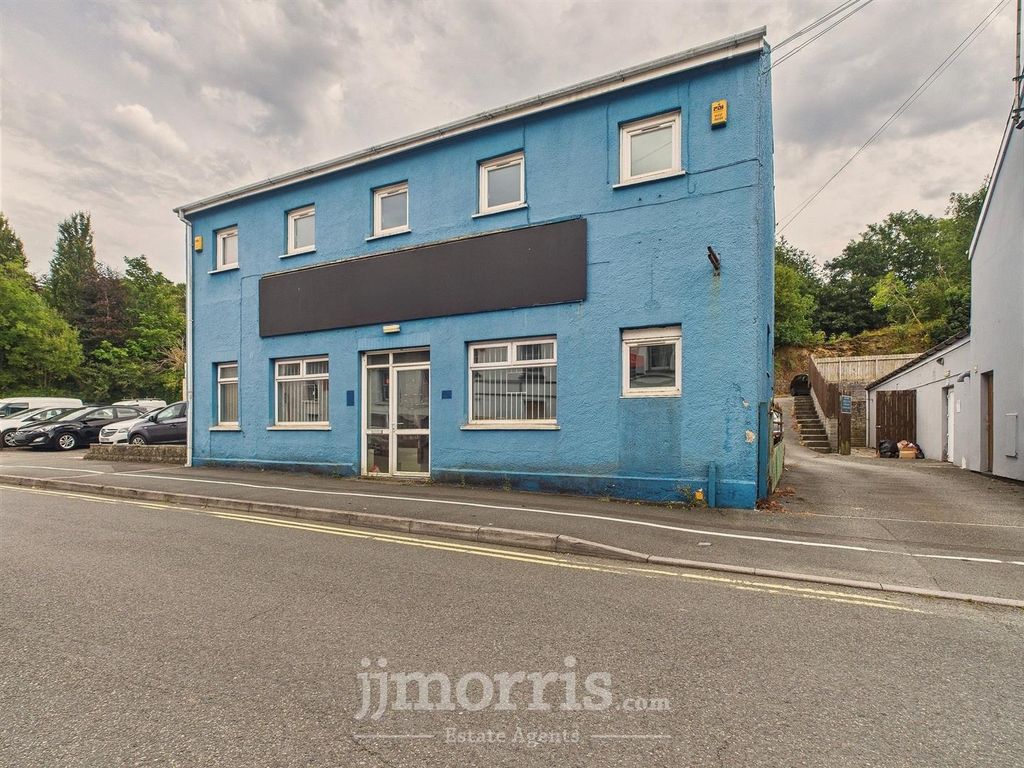 Property photo 1 of 12 43 Cartlett.Jpg