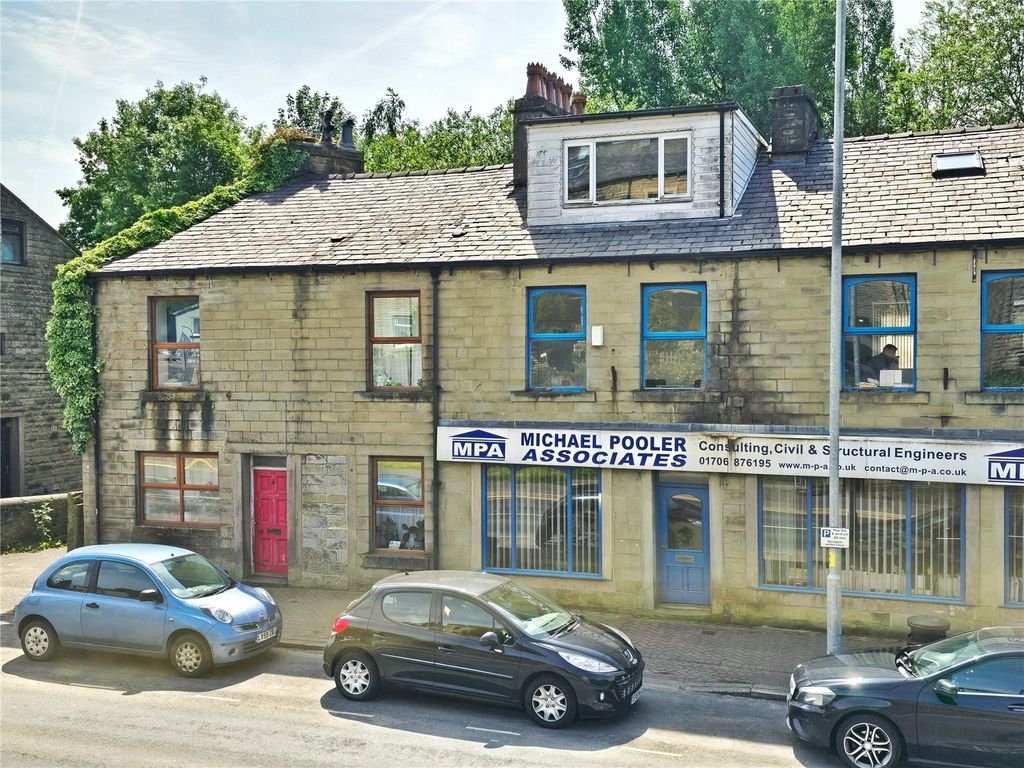Property photo 1 of 14 Adjoining Properties