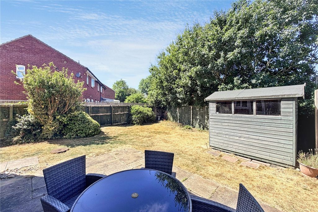 Property photo 2 of 15 Picture No. 16