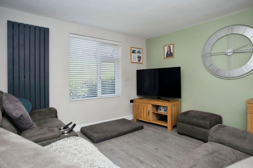 Property photo 2 of 14 Image 1