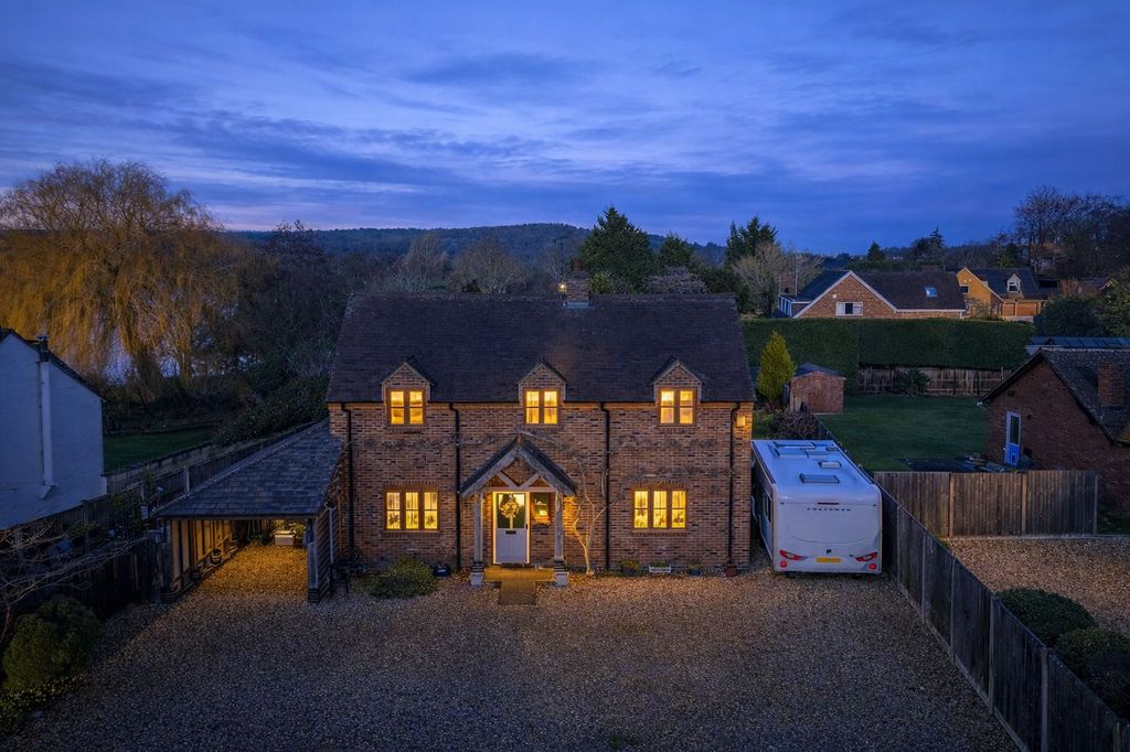 Property photo 1 of 18