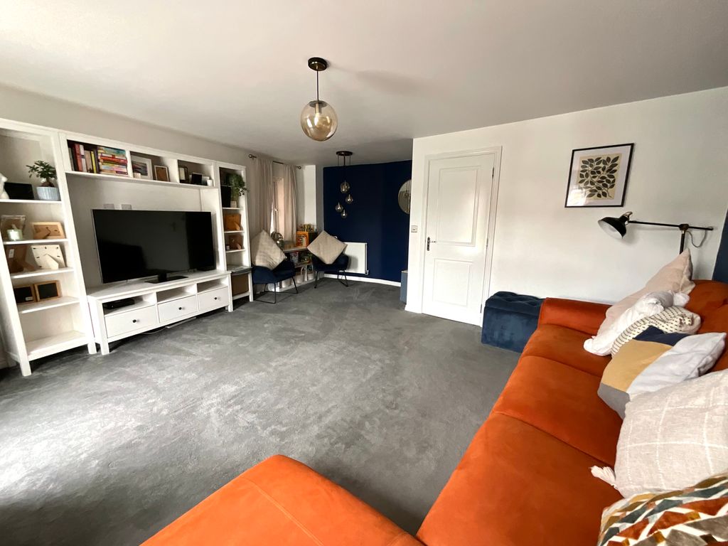 Property photo 2 of 26 Img_4153