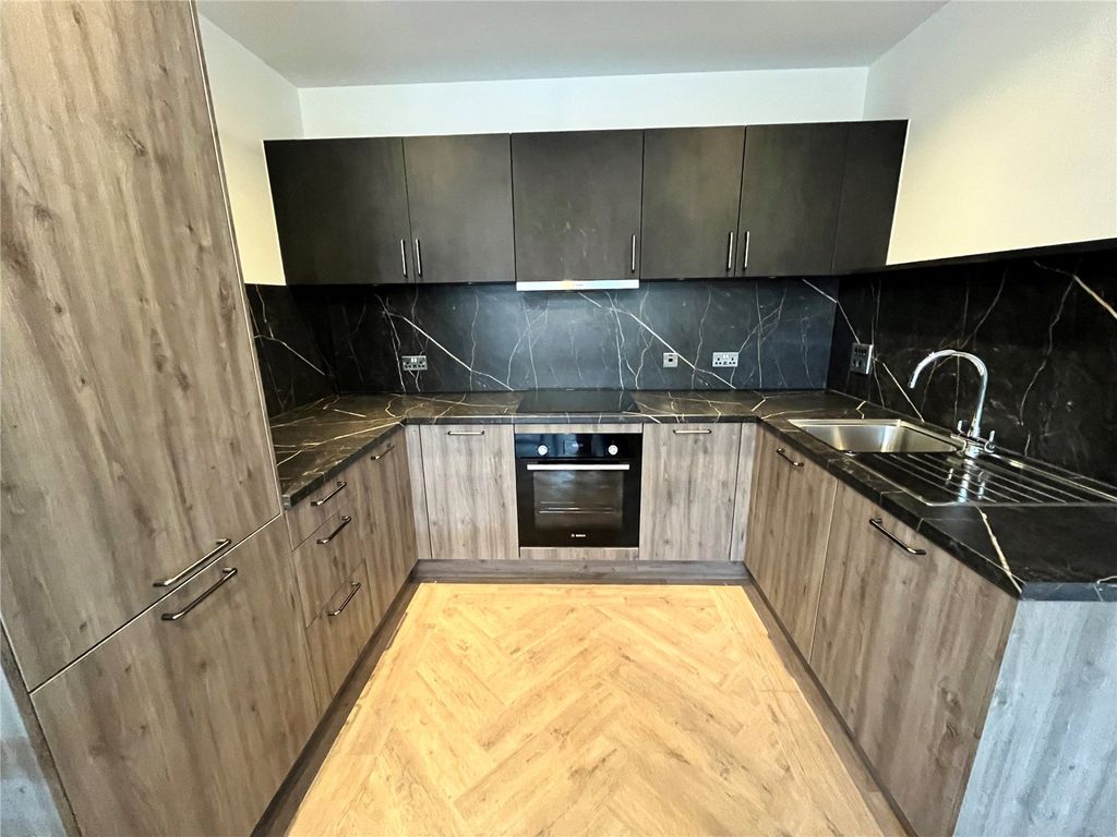 Property photo 2 of 7 Picture No. 05