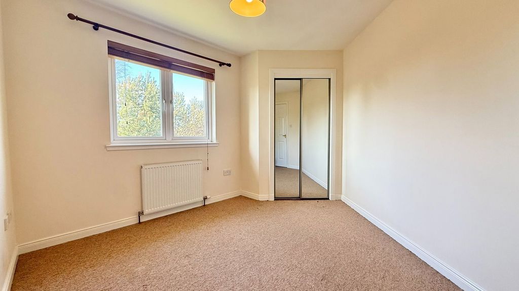 Additional image 8 of 2 bed flat for sale56 Culduthel Mains Circle, Inverness IV2