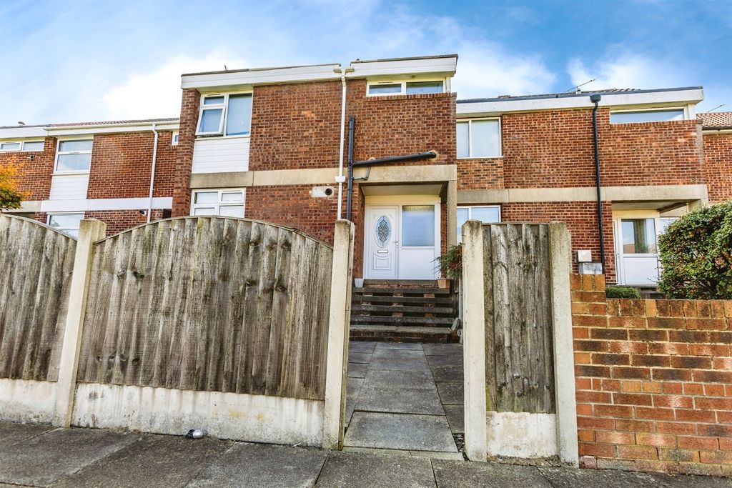 Property photo 2 of 16