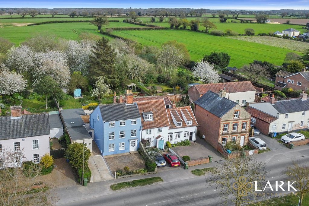 Property photo 1 of 39 Pt-Lark-72Highstreet-3