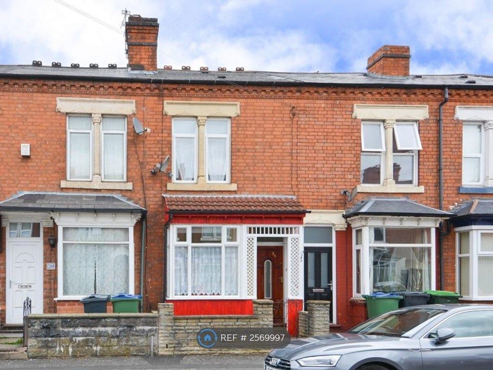 Property photo 2 of 12