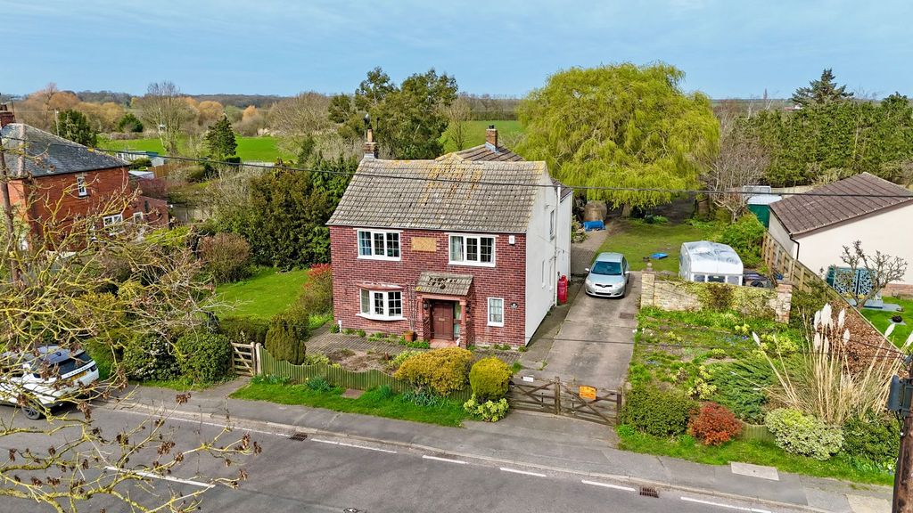 Property photo 1 of 26