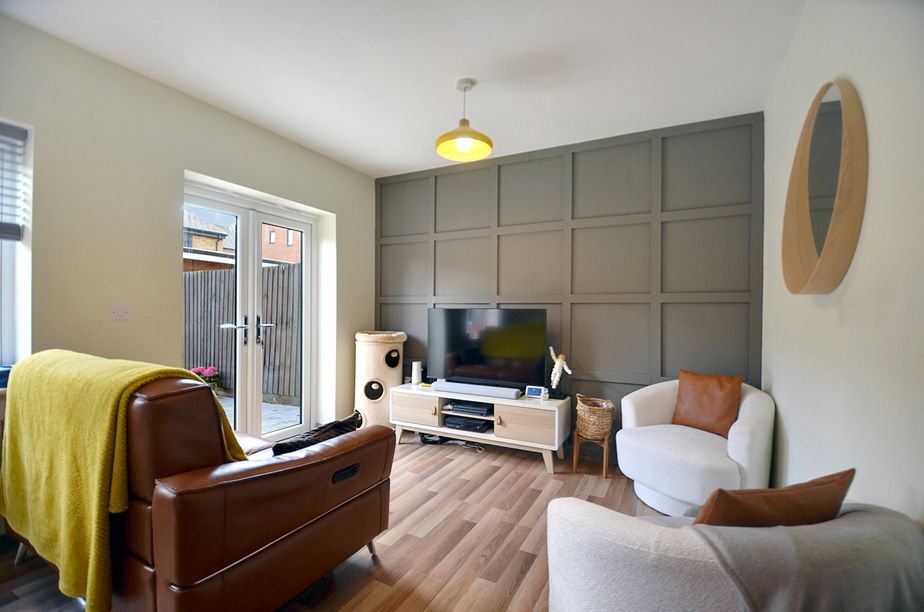 Property photo 1 of 27 Living Dining Room (4).Jpg