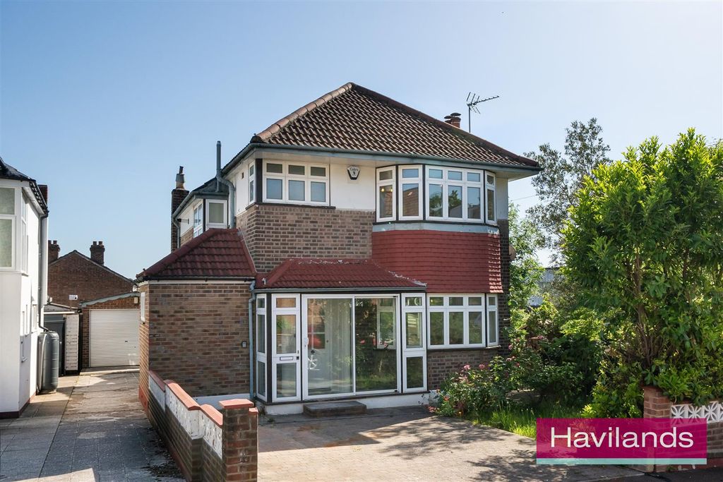 Property photo 1 of 25 Farmleigh-20.Jpg